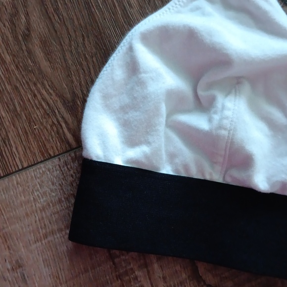 Bra - Picture 3 of 9